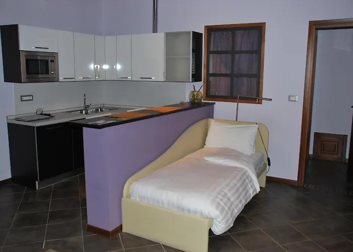 Ξενοδοχείο με διαμερίσματα Grossa 4*