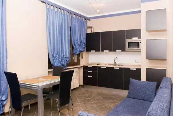 Ξενοδοχείο με διαμερίσματα Grossa 4*